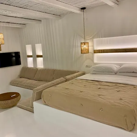 Hotel Yialos 3*