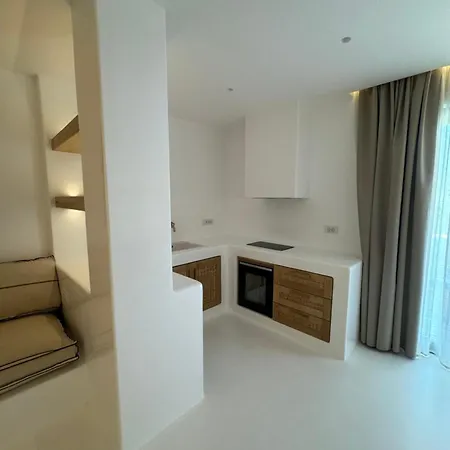 Yialos Hotel 3*