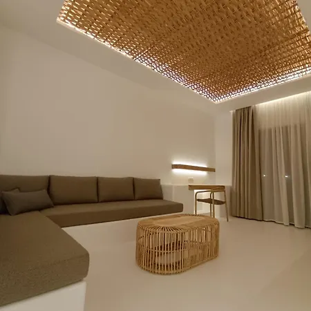 Hotel Yialos 3*