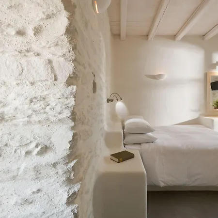 Otel Yialos
