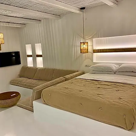 Yialos 3* Íosz