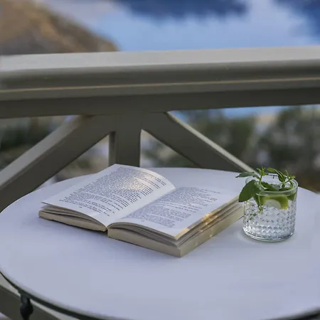 Yialos Hotel Ios