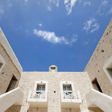 Hotel Yialos 3*