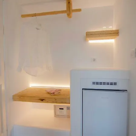 Hotel Yialos Chora (Ios)